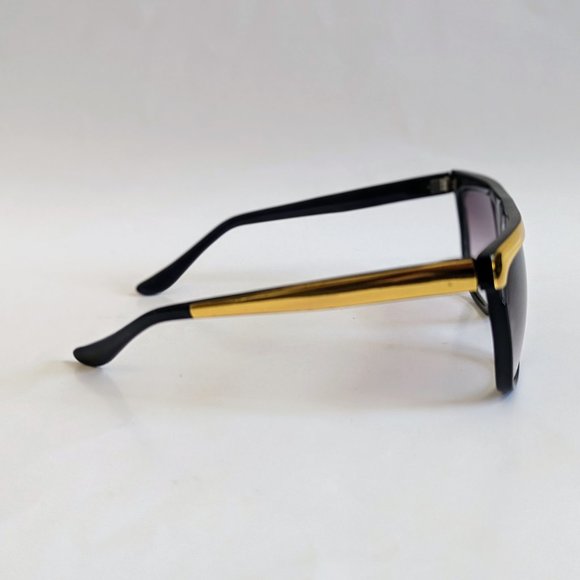 NWT Vintage 90\'s Plastic Lady High Fashion Sunglasses (S.Black/Gold) main image 4